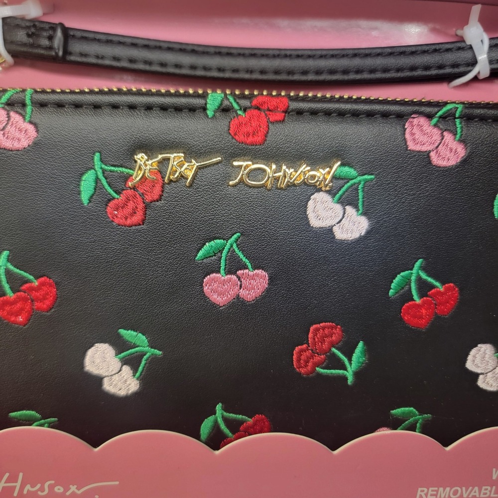Betsey Johnson‎ Cherry Embroidered Wallet Wristlet Black/Multi New in Box - Picture 2 of 6